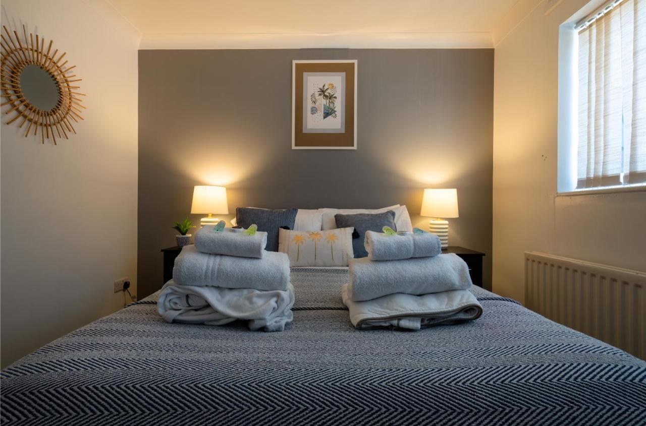 Apartament Perfect Couple Retreat To Unwind&Relax With Hottub Peacehaven Zewnętrze zdjęcie